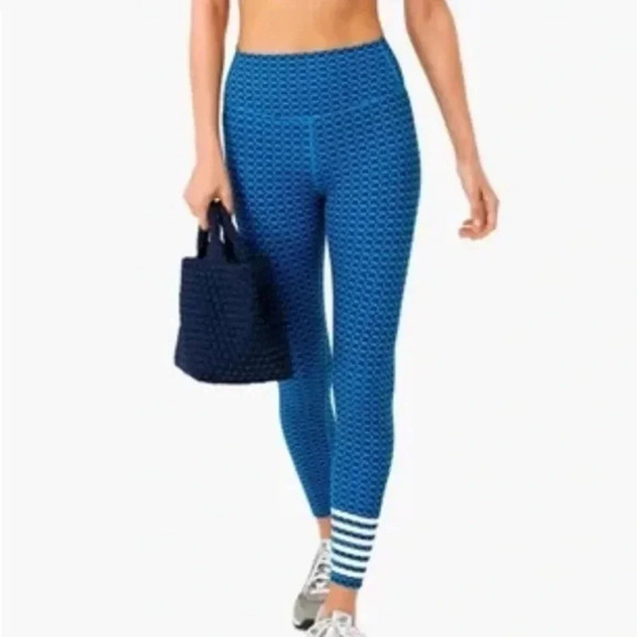 NWT Addison Bay Everyday Legging 7/8 Length Lake Geo Blue White Size Small - Picture 1 of 11